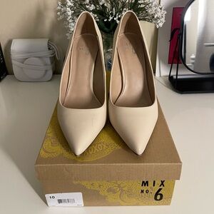 Size 10 Cream Women's Heels
